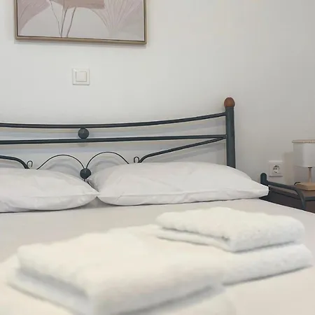 Katastega Tinos Apartmán Istérnia