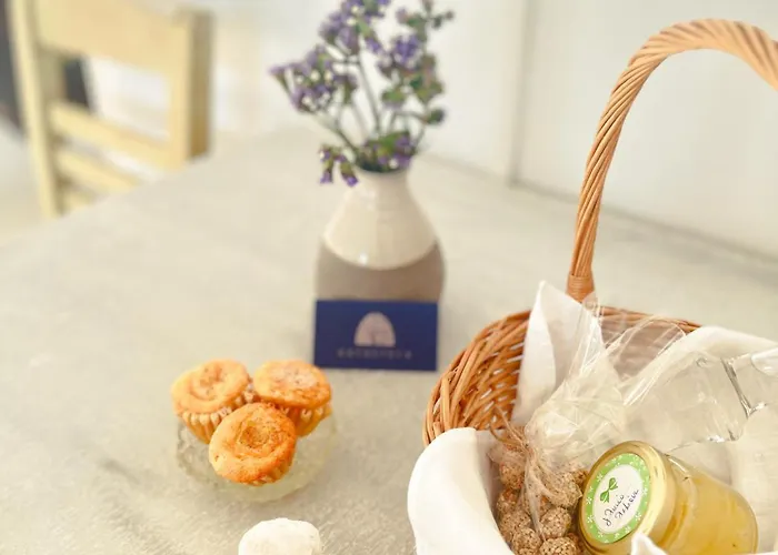 Katastega Tinos * Isztérnia