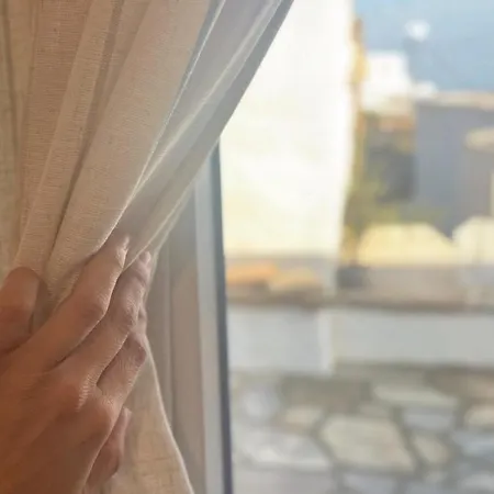 Katastega Tinos * Istérnia